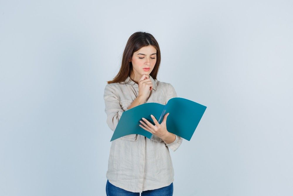 Reading Her Body Language